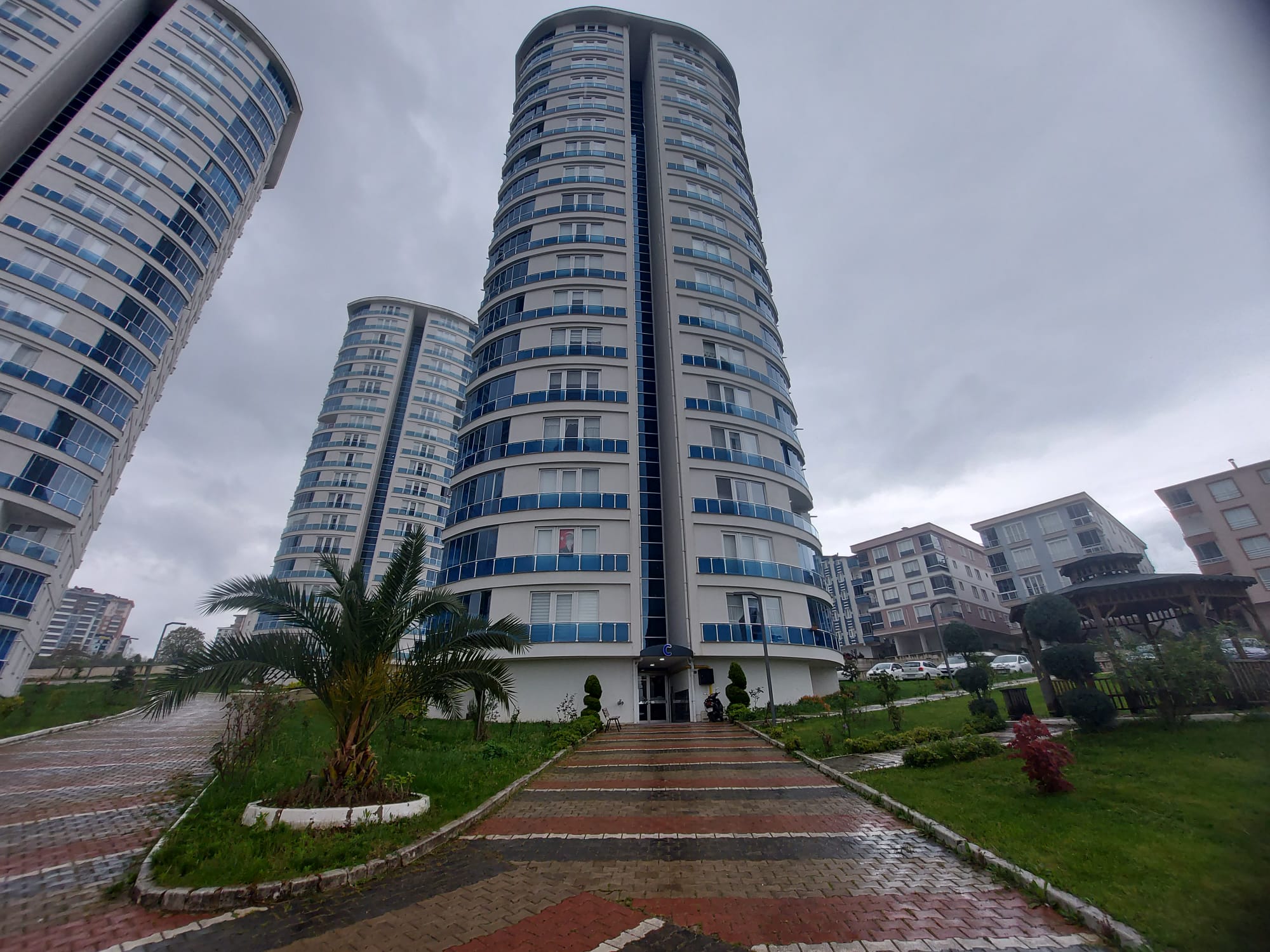 ŞAHİNCİLİ DE AZAK TOWER SİTESİ 3+1 SATILIK VE KİRALIK DAİRE
